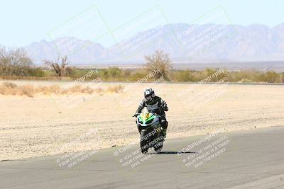 media/Apr-17-2022-CVMA (Sun) [[f474cfa795]]/Race 14 500 Supersport-350 Supersport (Holeshot)/